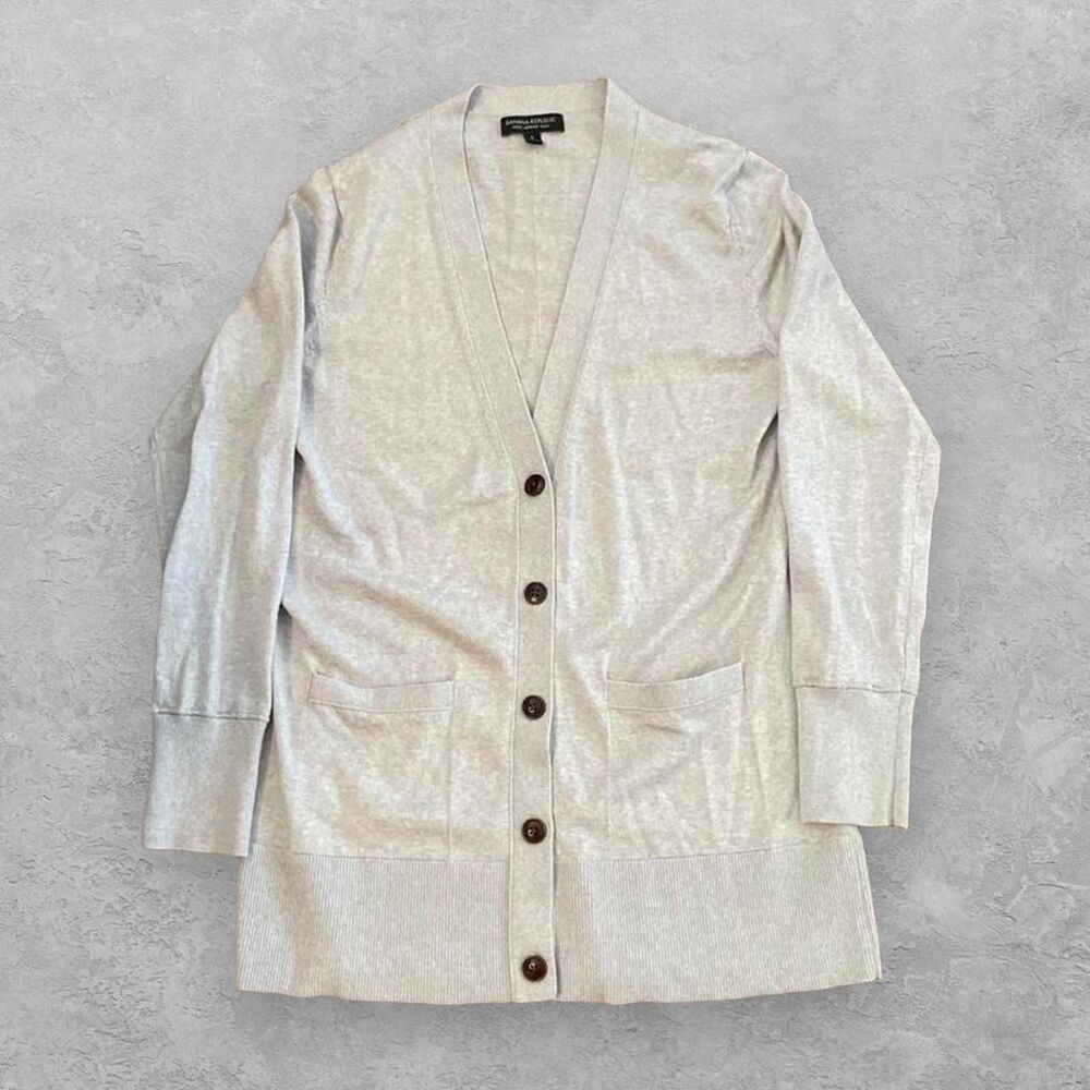Banana Republic Merino Wool Boyfriend Cardigan Gray S Minimalist Preppy